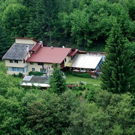 Cabana Suprema Armonie Дымбовичоара Экстерьер фото