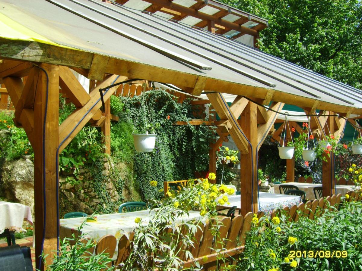 Cabana Suprema Armonie Дымбовичоара Экстерьер фото